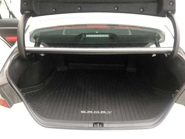 5236-toyota-camry-2019-
