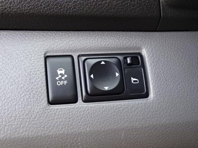 52376-3530-nissan-nv200-2018-67218