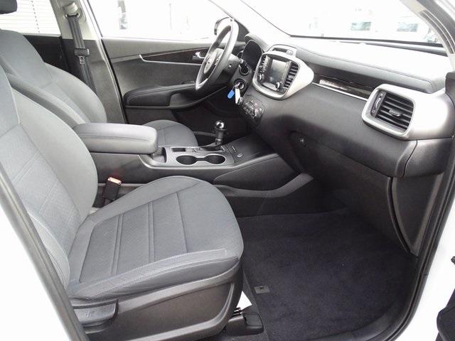 52395-3534-kia-sorento-2018-73222