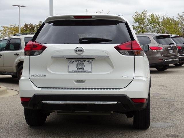 52429-3536-nissan-rogue-2017-22217