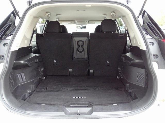 52432-3536-nissan-rogue-2017-22217