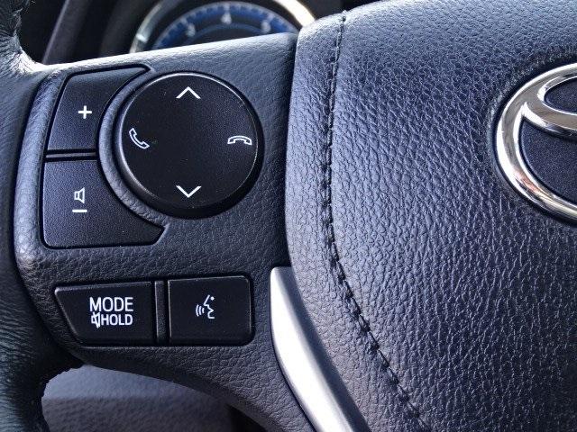 52480-3537-toyota-corolla-2017-1832