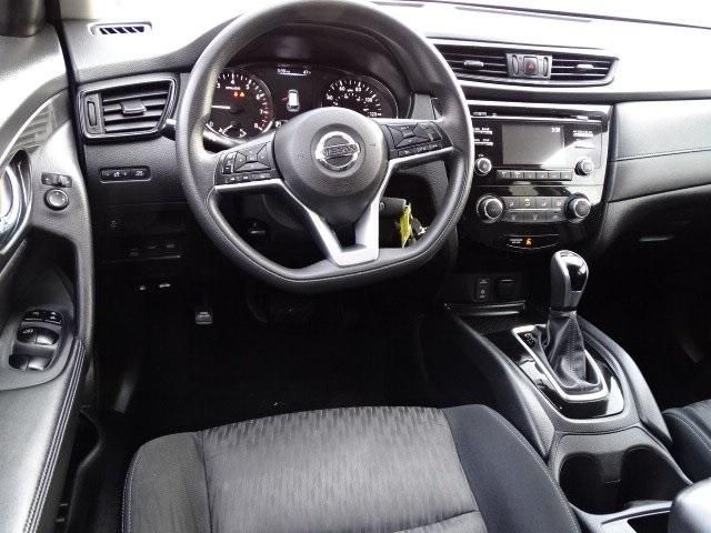 52498-3538-nissan-rogue-2017-22217