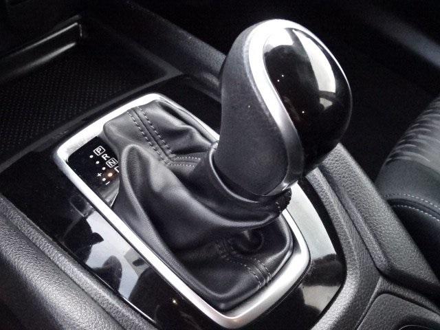52505-3538-nissan-rogue-2017-22217