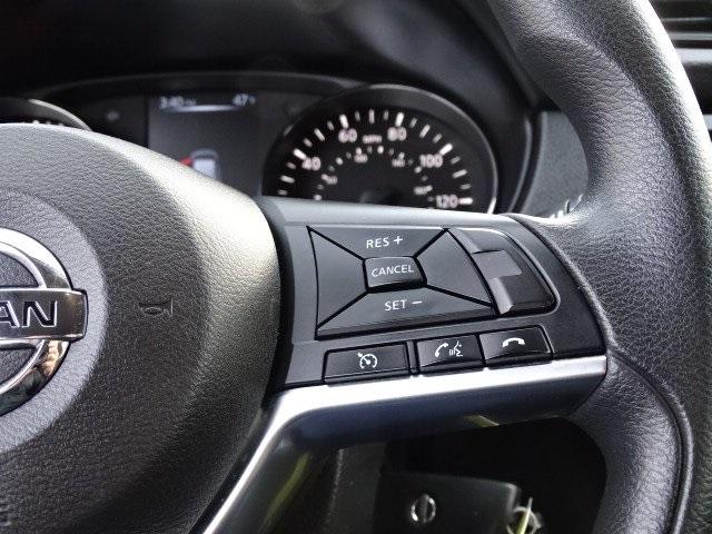 52510-3538-nissan-rogue-2017-22217