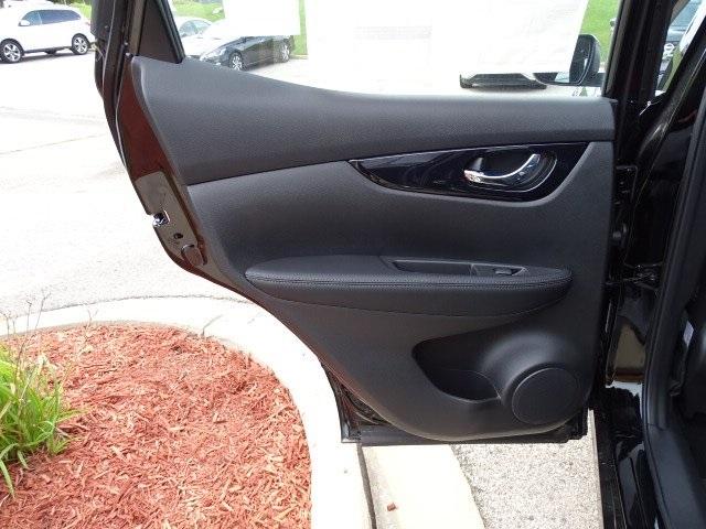 52523-3539-nissan-roguesport-2019-27219