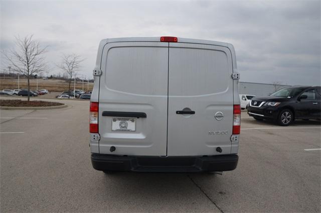 52542-3540-nissan-nv1500-2019-61019