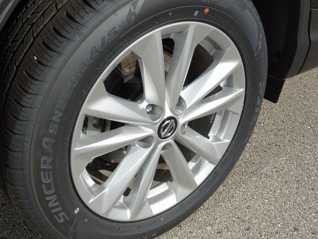 52572-3541-nissan-roguesport-2019-27019
