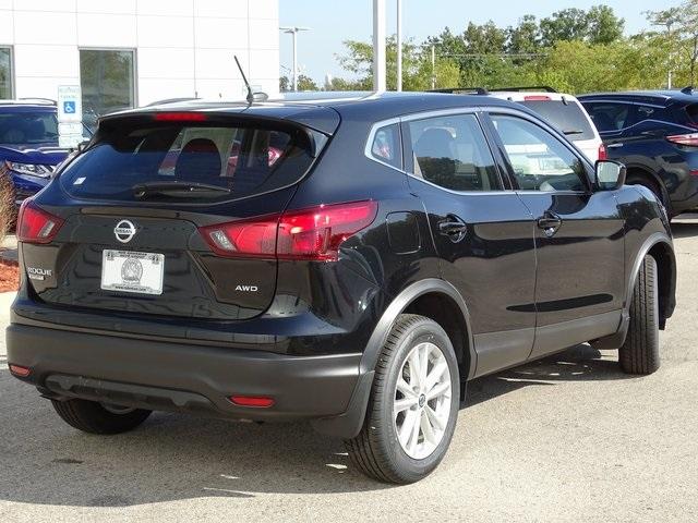 52573-3541-nissan-roguesport-2019-27019