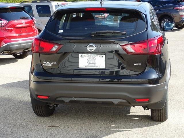 52574-3541-nissan-roguesport-2019-27019