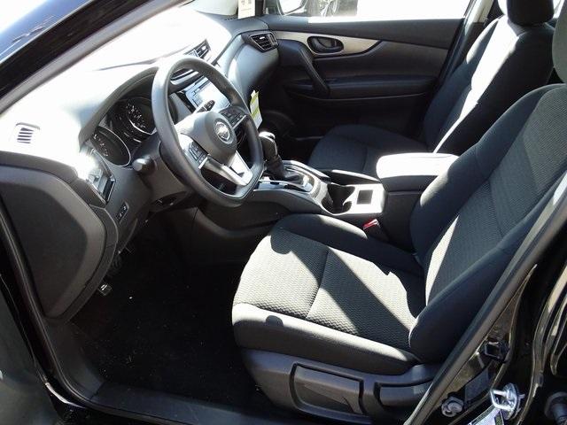52580-3541-nissan-roguesport-2019-27019