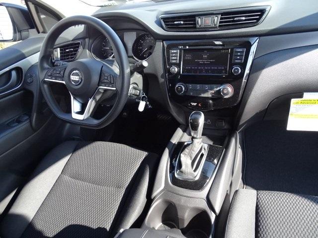 52638-3543-nissan-roguesport-2019-27019