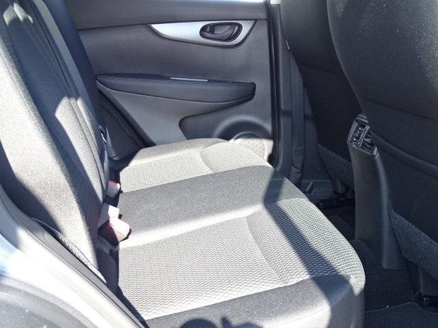 52640-3543-nissan-roguesport-2019-27019