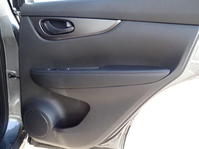 52641-3543-nissan-roguesport-2019-27019