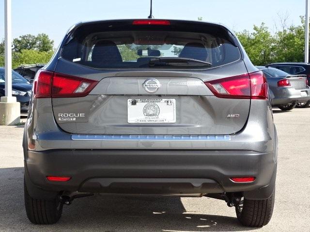 52644-3543-nissan-roguesport-2019-27019