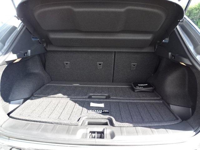 52647-3543-nissan-roguesport-2019-27019