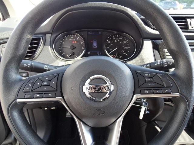 52660-3543-nissan-roguesport-2019-27019