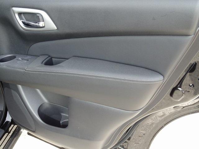 52707-3545-nissan-pathfinder-2019-25419