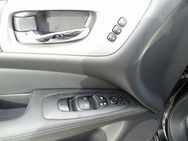 52723-3545-nissan-pathfinder-2019-25419
