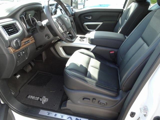 52761-3546-nissan-titan-2019-38619