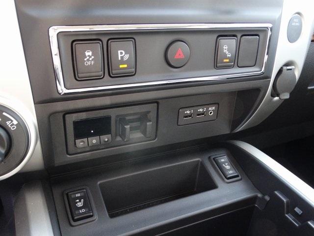 52769-3546-nissan-titan-2019-38619