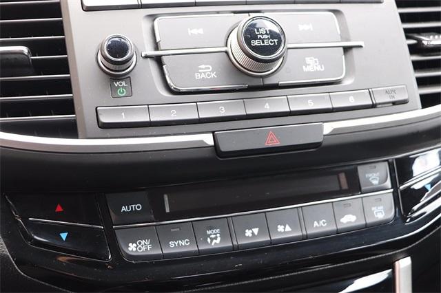 honda-accord-2017-p-1hgcr2f36ha108162image-19