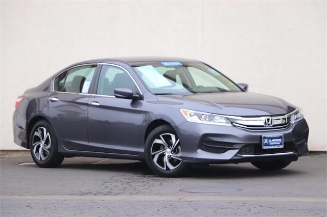 honda-accord-2017-p-1hgcr2f36ha108162image-2