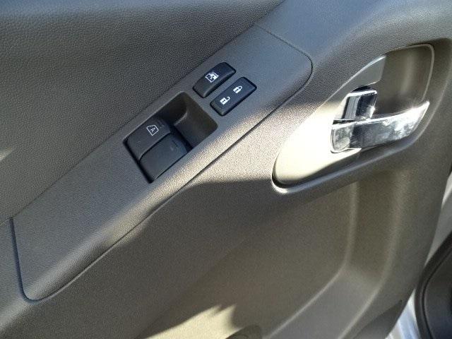 52892-3550-nissan-frontier-2019-31219