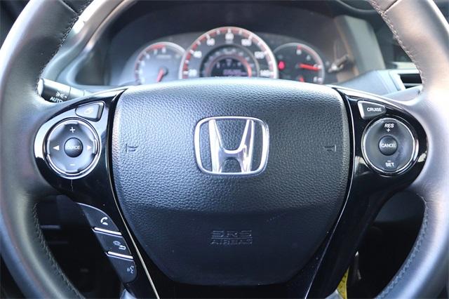 honda-accord-2017-p-1hgcr2f5xha088905image-21