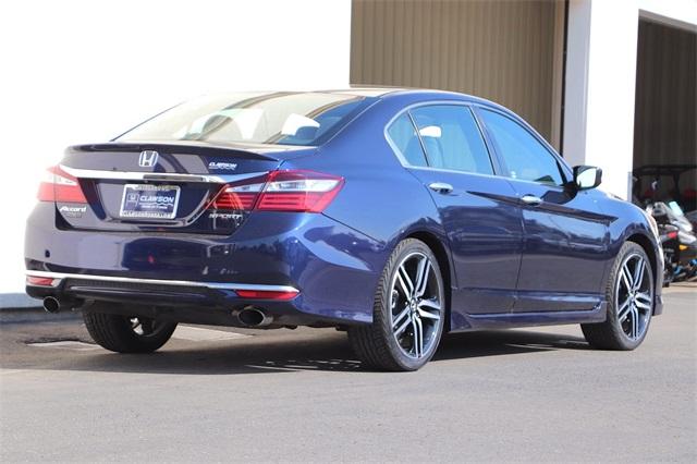 honda-accord-2017-p-1hgcr2f5xha088905image-6