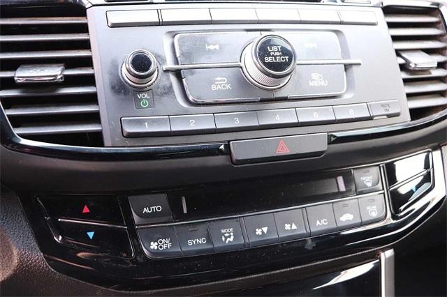 honda-accord-2017-p-1hgcr2f17ha015889image-19