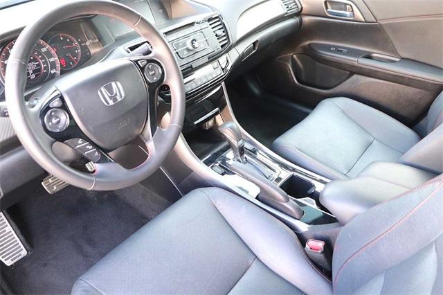 honda-accord-2017-p-1hgcr2f17ha015889image-8