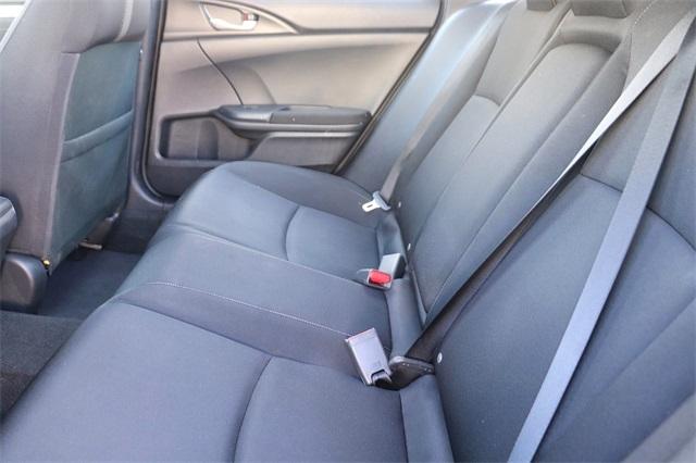 honda-civic-2017-p-19xfc2f72he200723image-10