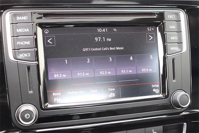 volkswagen-jetta-2017-p-3vwl17aj2hm206923image-17