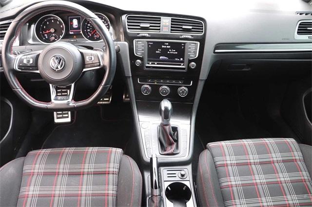 volkswagen-golfgti-2017-p-3vw447au9hm004506image-11