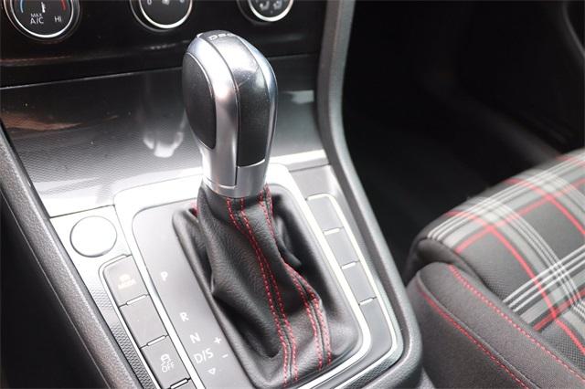 volkswagen-golfgti-2017-p-3vw447au9hm004506image-19