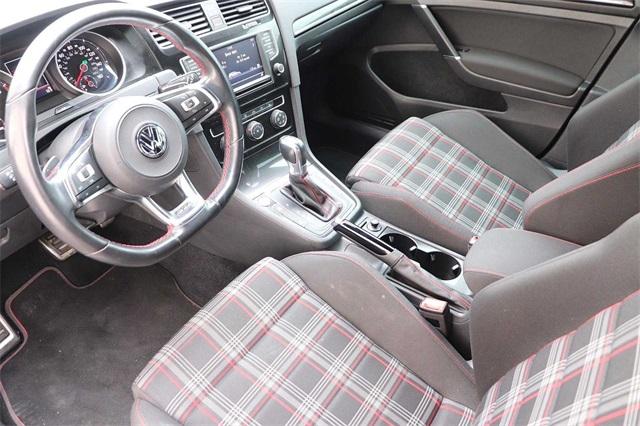 volkswagen-golfgti-2017-p-3vw447au9hm004506image-8