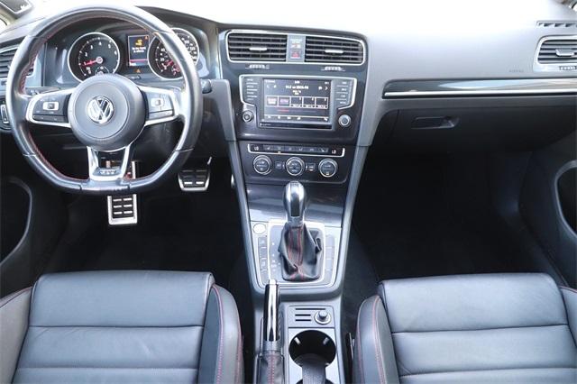 volkswagen-golfgti-2017-p-3vw447au1hm020439image-11