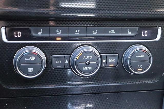 volkswagen-golfgti-2017-p-3vw447au1hm020439image-18