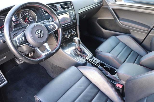 volkswagen-golfgti-2017-p-3vw447au1hm020439image-8