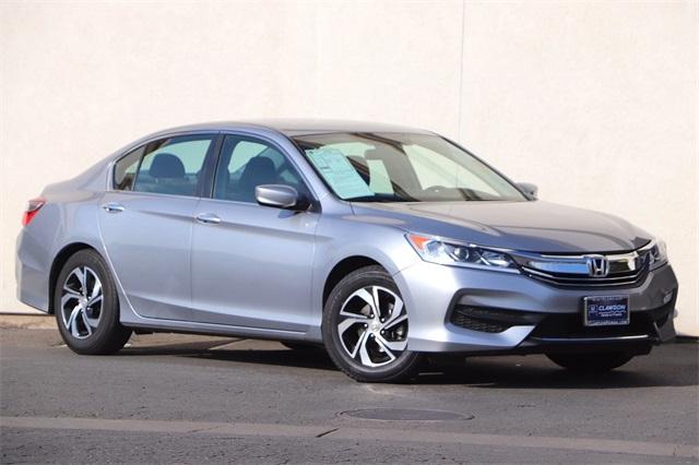 honda-accord-2017-p-1hgcr2f32ha154460image-2