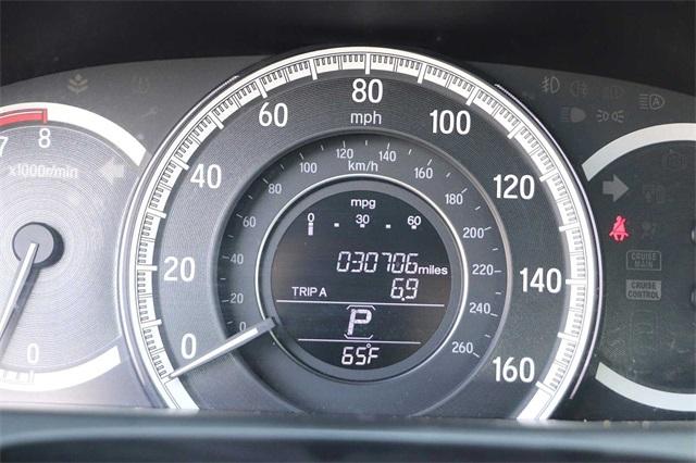 honda-accord-2017-p-1hgcr2f32ha154460image-21