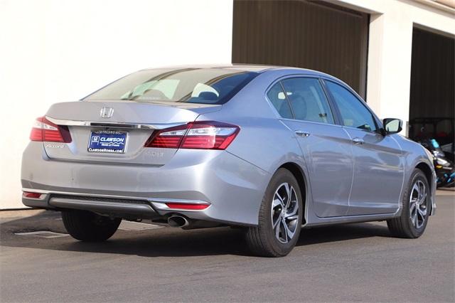 honda-accord-2017-p-1hgcr2f32ha154460image-6
