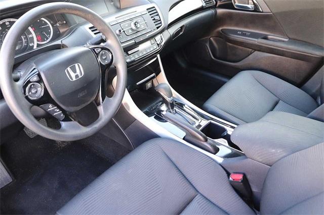 honda-accord-2017-p-1hgcr2f32ha154460image-8