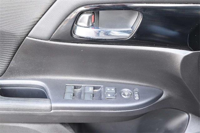 honda-accord-2017-p-1hgcr2f32ha154460image-9