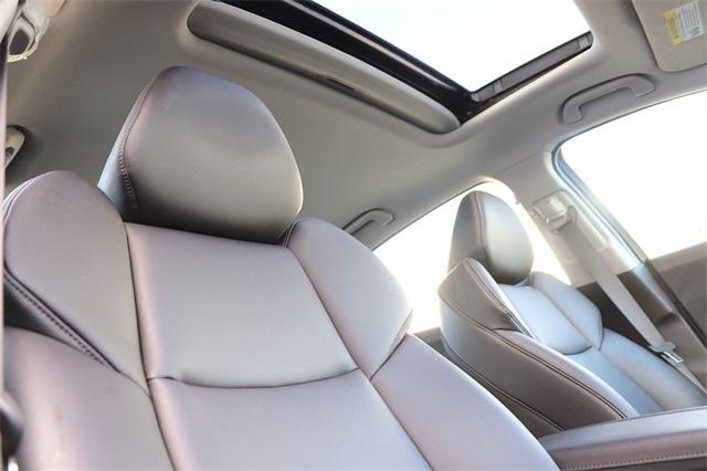 acura-tlx-2017-p-19uub1f37ha011152image-15
