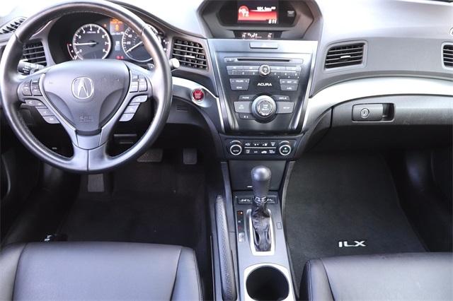 acura-ilx-2017-p-19ude2f31ha002475image-11