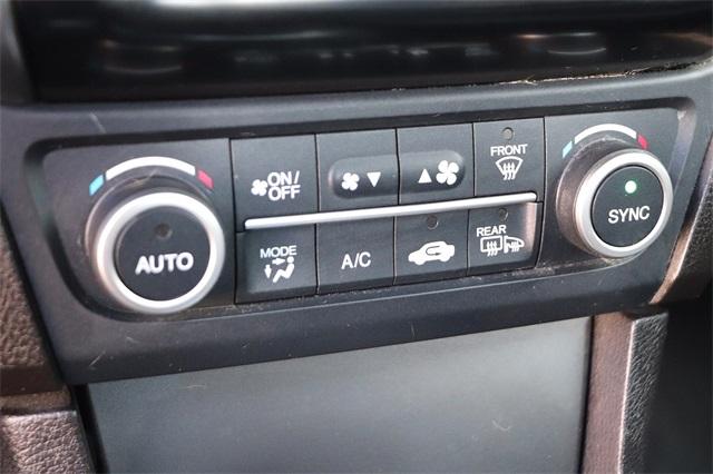 acura-ilx-2017-p-19ude2f31ha002475image-20