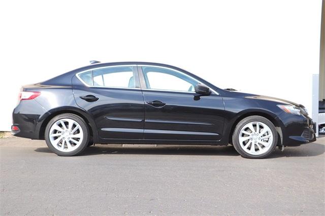 acura-ilx-2017-p-19ude2f31ha002475image-5