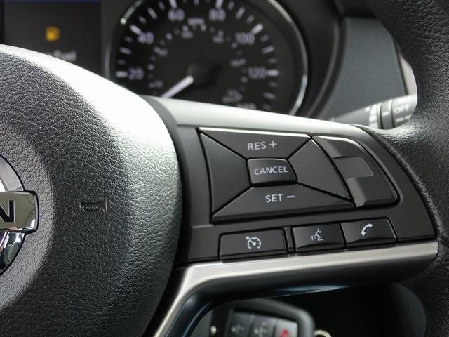 53040-3555-nissan-rogue-2020-22010